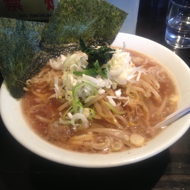 Featured image of post どっさり迫力のラーメン@アスカダイニング#武蔵中原