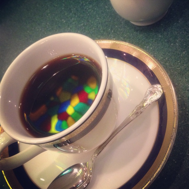 Featured image of post 喫煙席は伯爵、禁煙席は庶民 珈琲専門館 伯爵 池袋北口店