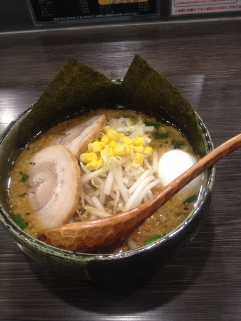 Featured image of post 味噌とんこつ合わせ味にウマシ連発！ど・みそ 町田店