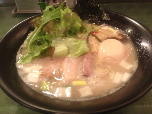 Featured image of post 女性だけの町田ラーメンやさん「胡心房」にドキドキ潜入！