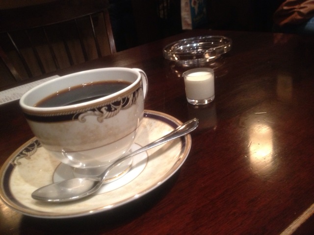 Featured image of post [新橋・カフェ・宮越屋]宮越屋新橋店でマッタリマイルドブレンド