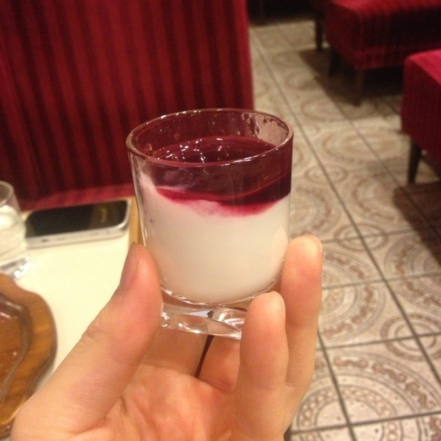 Featured image of post 新宿クラオタの名曲喫茶@名曲･珈琲 #新宿 らんぶる